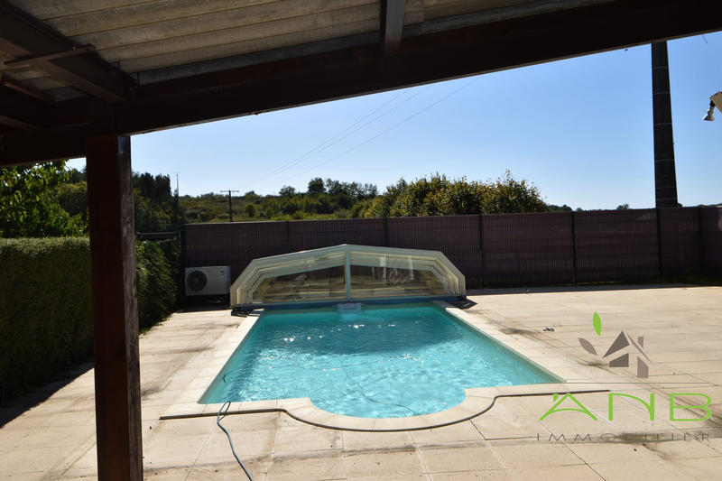 Maison - 135 m² - 6 pièces