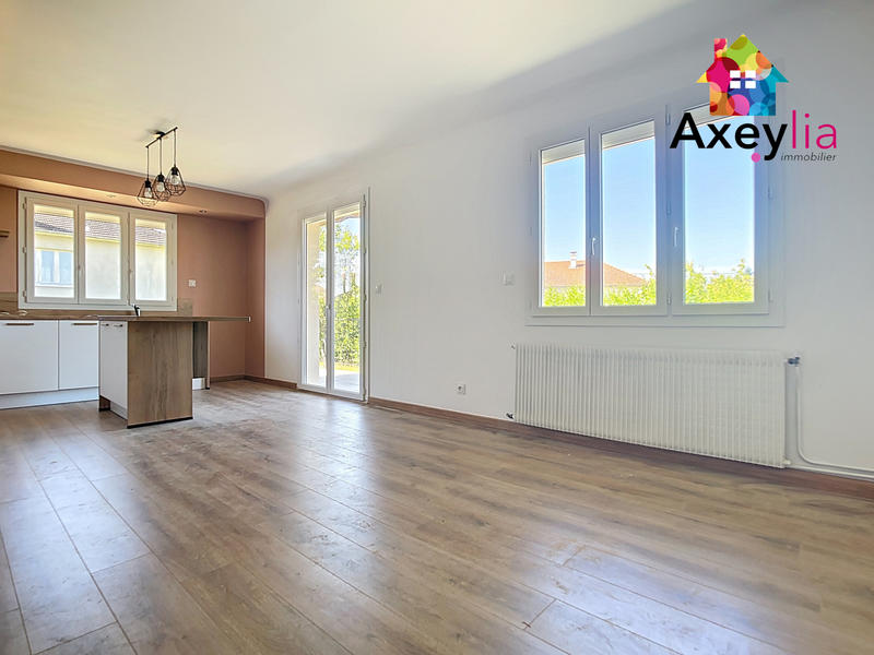 Maison - 85 m² - 4 pièces