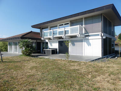 Maison - 230 m² - 5 pièces