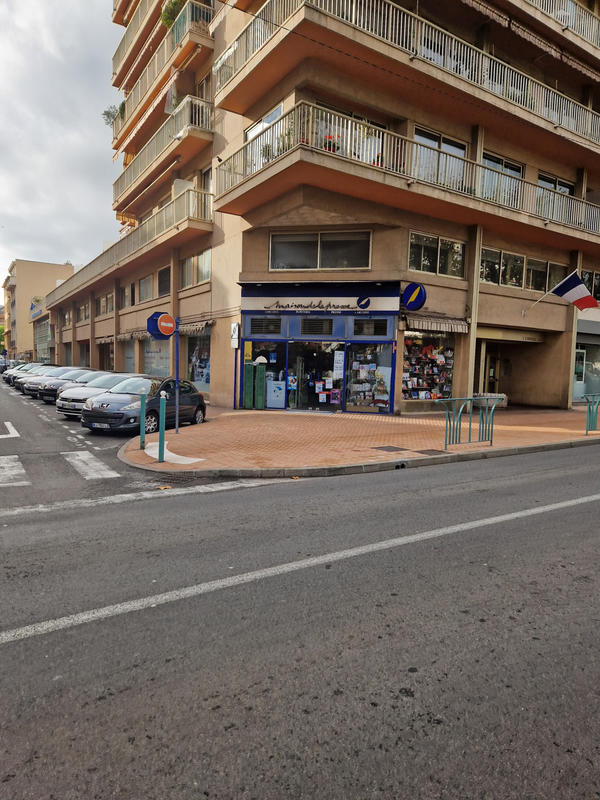 Local commercial - 184 m²