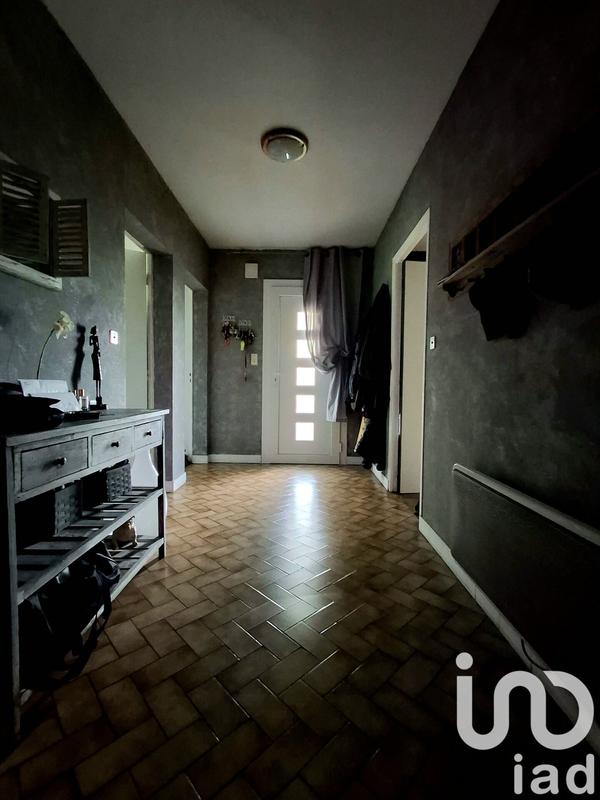 Maison - 218 m² - 8 pièces