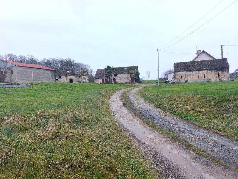 Propriété - 200 m² - 8 pièces