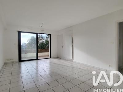Appartement - 85 m² - 5 pièces
