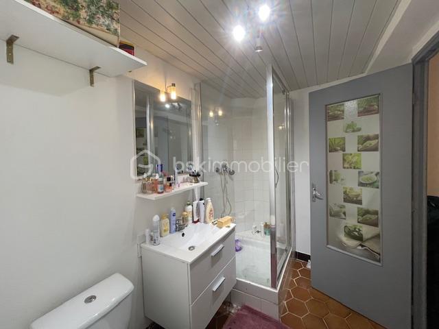 Immeuble - 73 m² - 4 pièces