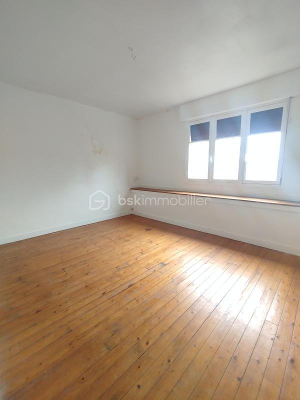 Maison - 130 m² - 7 pièces