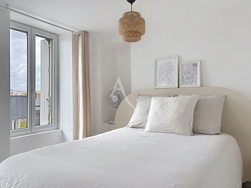 Maison - 90 m² - 3 pièces