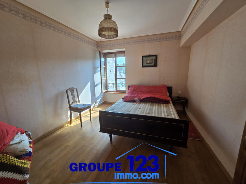 Maison - 188 m² - 6 pièces