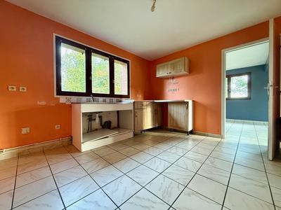 Villa - 96 m² - 5 pièces