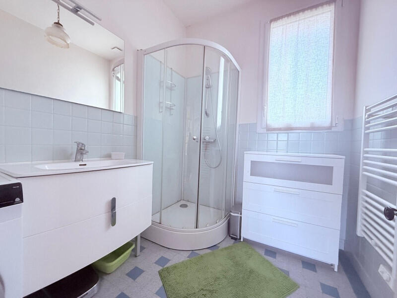 Maison - 84 m² - 4 pièces