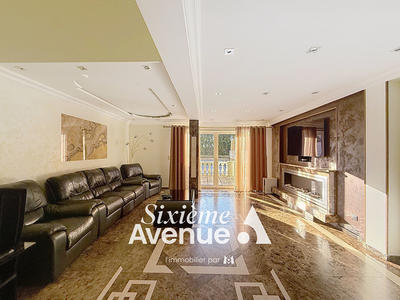 Maison - 181 m² - 7 pièces