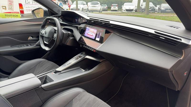 Peugeot 308 III 1.2 PureTech 130 Eat8 Gt Line - Entretien constructeur Toit ouvrant