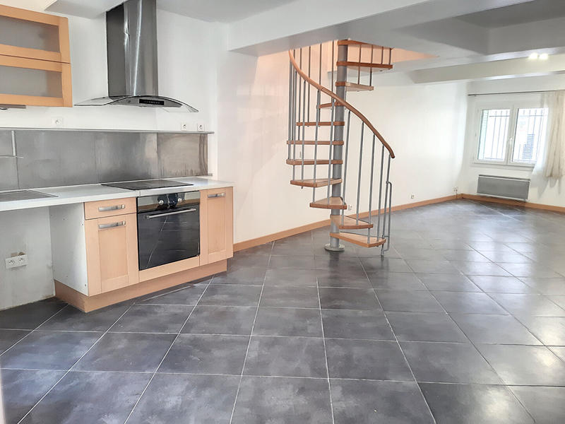 Maison - 85 m² - 4 pièces