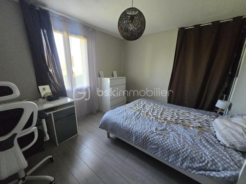 Pavillon - 137 m² - 6 pièces