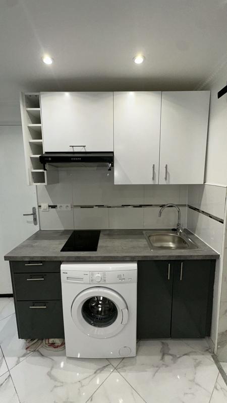 Local commercial - 17 m² - 1 pièce