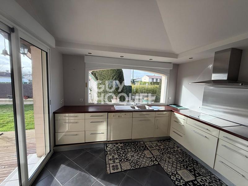 Pavillon - 167 m² - 5 pièces