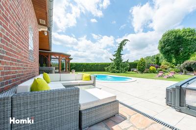 Demeure - 262 m² - 7 pièces