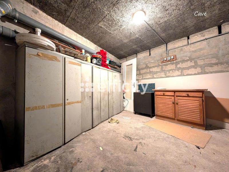 Appartement - 100 m² - 5 pièces