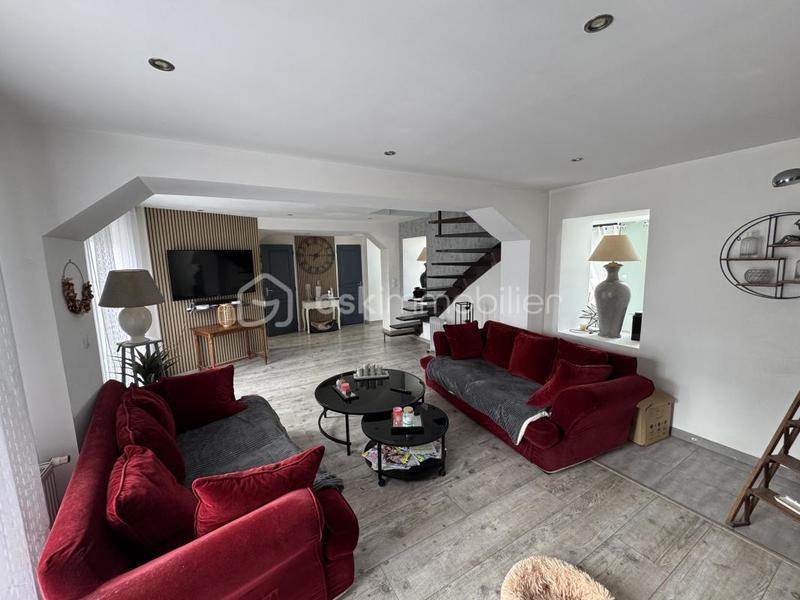 Maison - 145 m² - 6 pièces