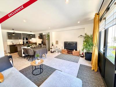 Maison - 83 m² - 4 pièces