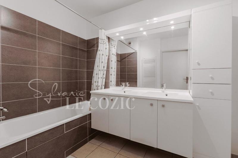 Appartement - 96 m² - 4 pièces