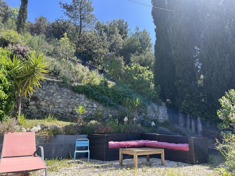 Maison - 201 m² - 5 pièces