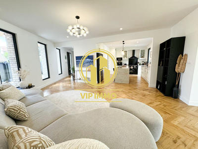 Maison contemporaine - 160 m² - 8 pièces