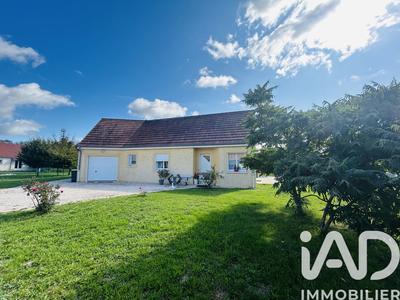 Maison - 102 m² - 4 pièces