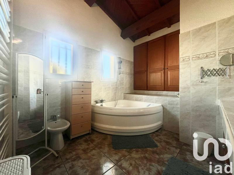 Maison - 150 m² - 5 pièces