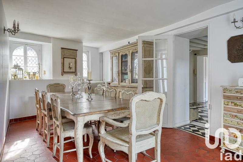 Maison - 350 m² - 13 pièces