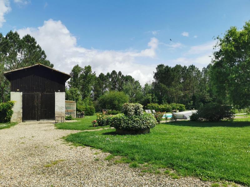 Maison en pierre - 198 m² - 5 pièces