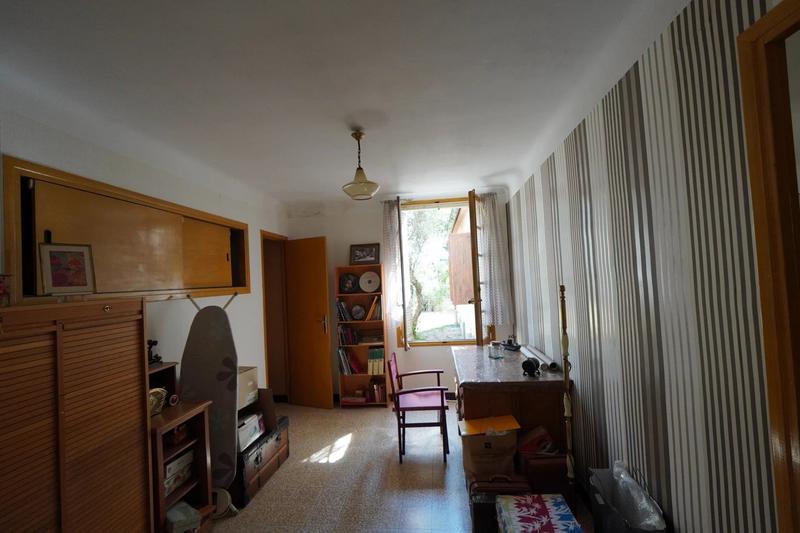 Maison - 240 m² - 11 pièces