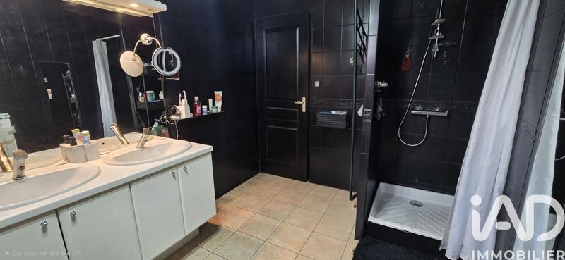 Maison - 119 m² - 4 pièces