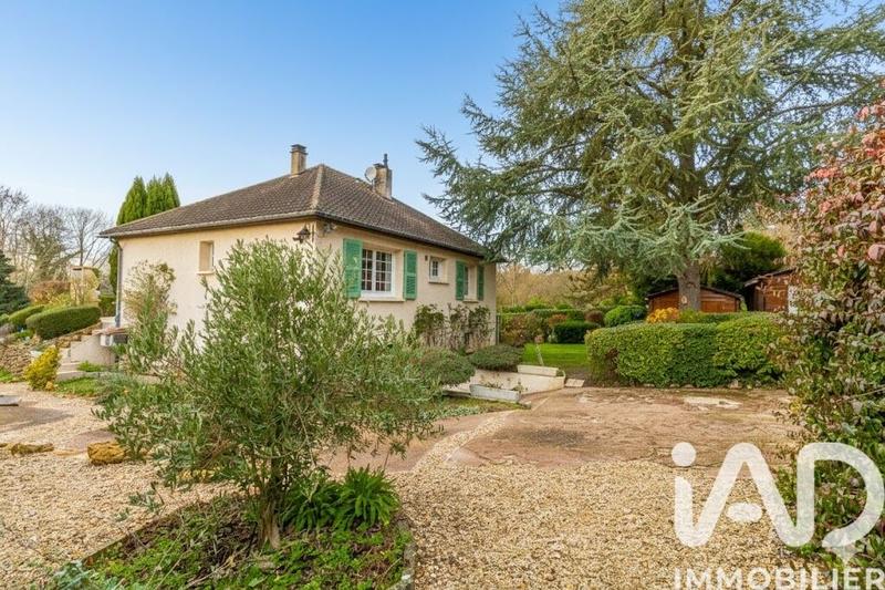 Maison - 95 m² - 5 pièces