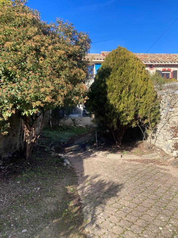 Maison - 100 m² - 3 pièces