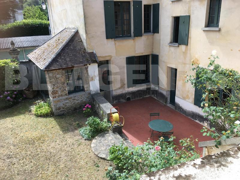 Maison - 156 m² - 7 pièces