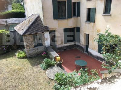 Maison - 156 m² - 7 pièces