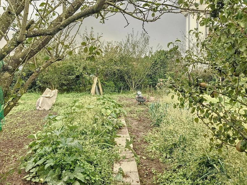 Maison - 165 m² - 8 pièces