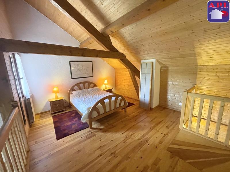 Châlet - 155 m² - 6 pièces