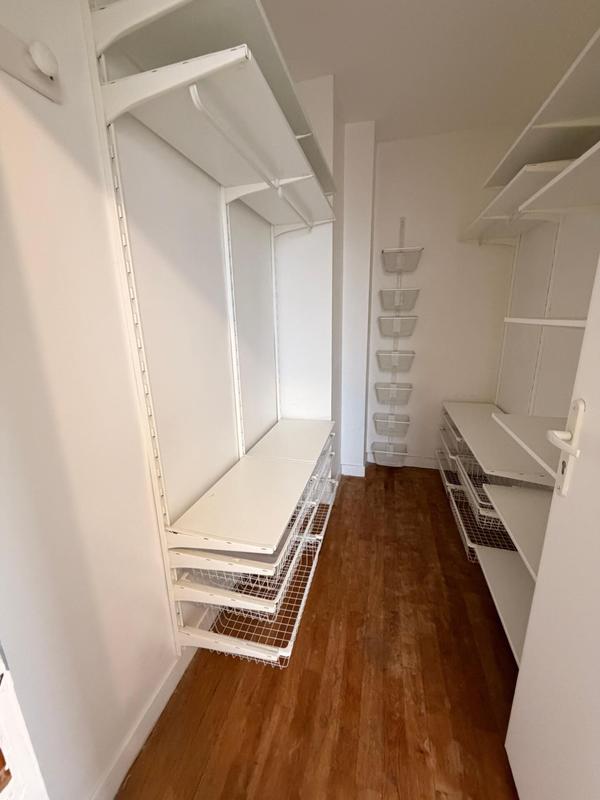 Maison - 195 m² - 6 pièces