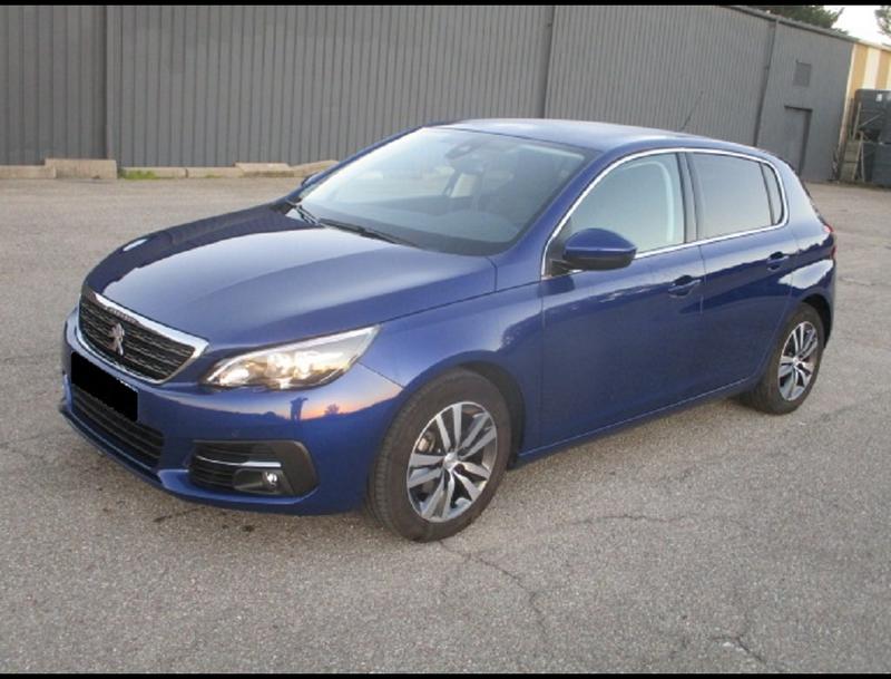 Peugeot 308 II Ptech 130 Eat8 Allure