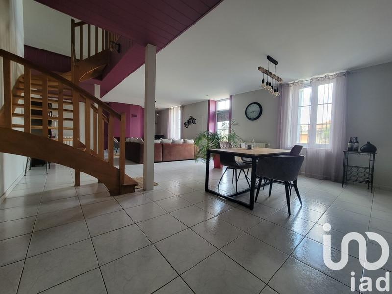 Maison - 169 m² - 6 pièces