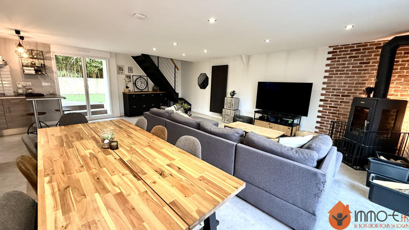 Maison - 110 m² - 5 pièces