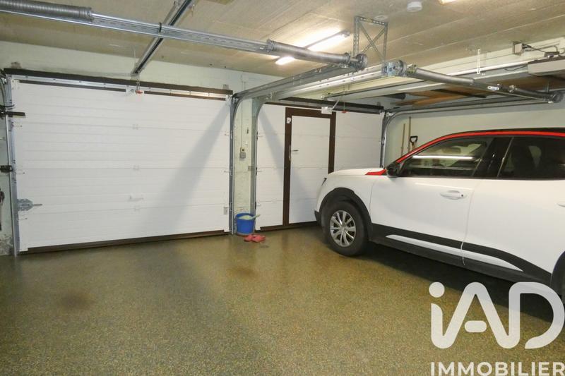 Maison - 186 m² - 7 pièces