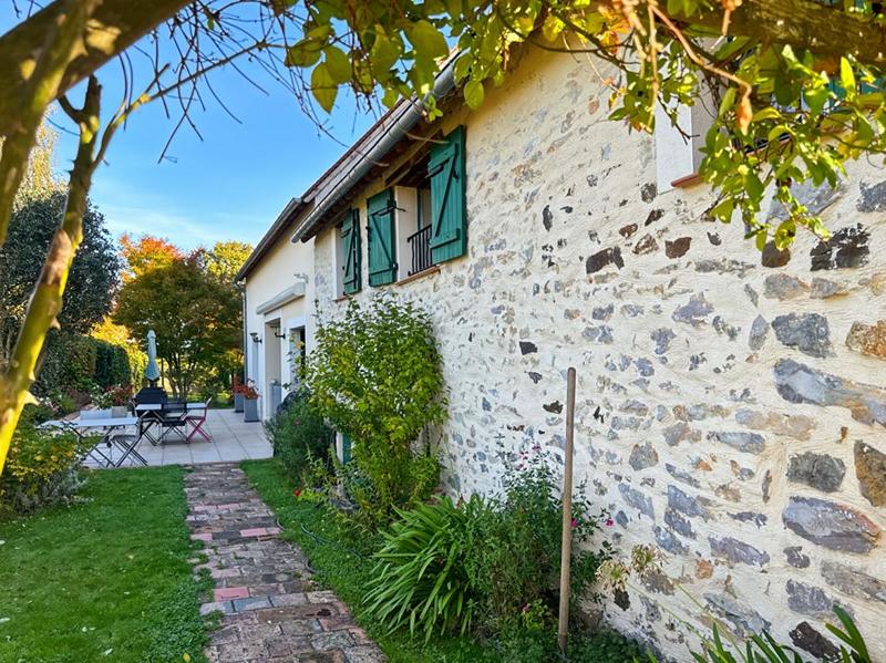 Maison - 179 m² - 8 pièces