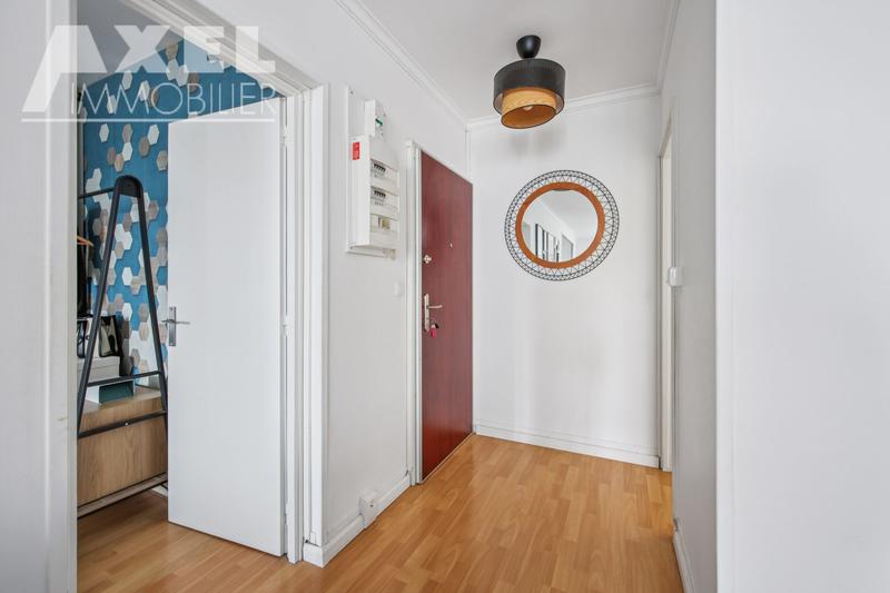 Appartement - 80 m² - 4 pièces