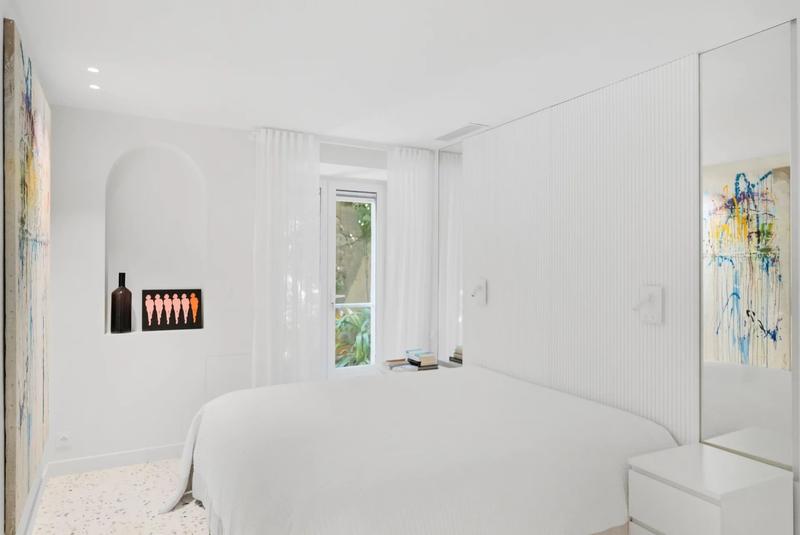 Appartement - 246 m² - 5 pièces