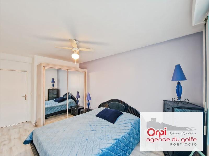 Appartement - 96 m² - 4 pièces