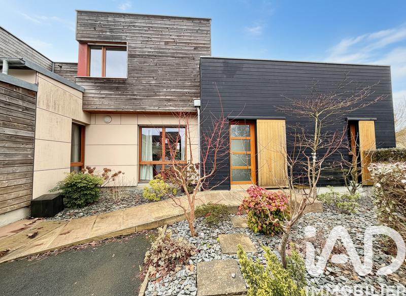 Maison - 142 m² - 6 pièces