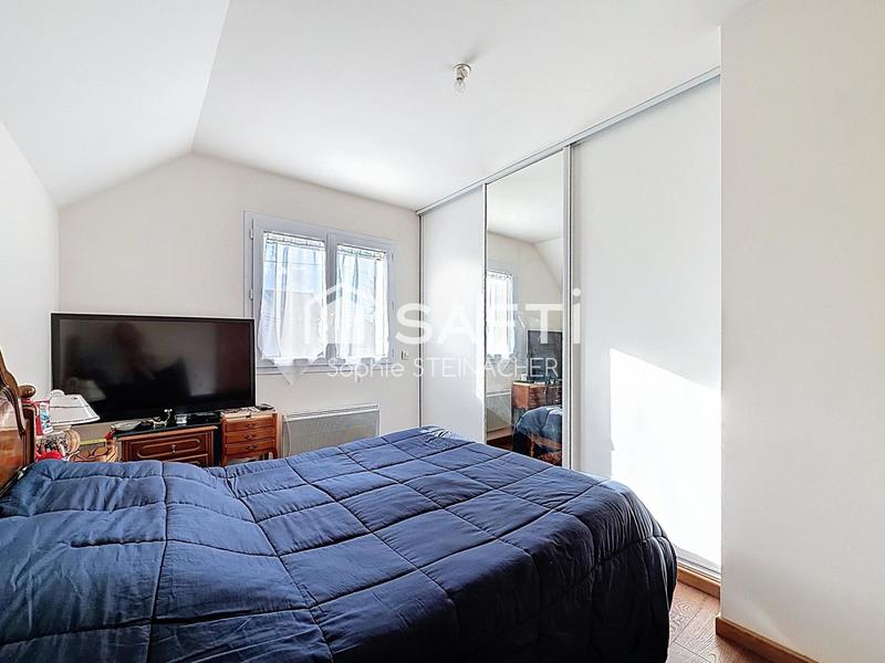 Maison - 93 m² - 5 pièces