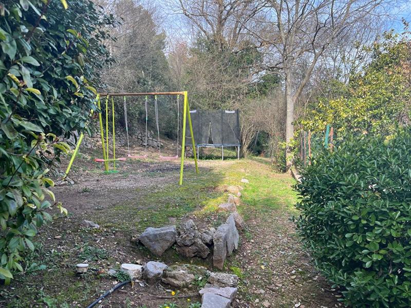 Maison - 184 m² - 7 pièces